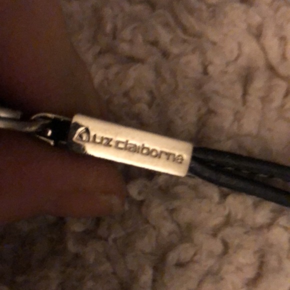 Liz Claiborne black leather strap key ring , new - Picture 2 of 5